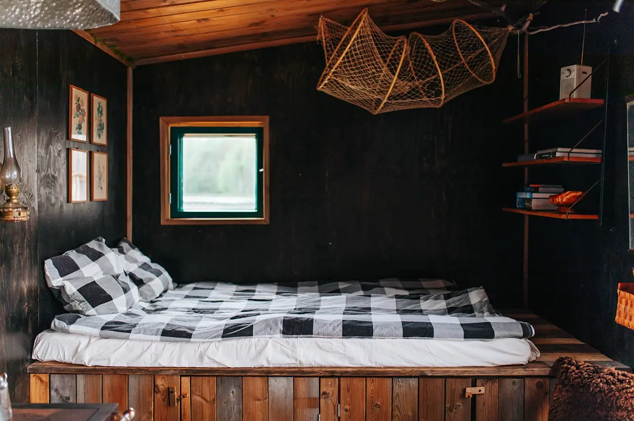 Uhkua Uhkua floating raft hotel