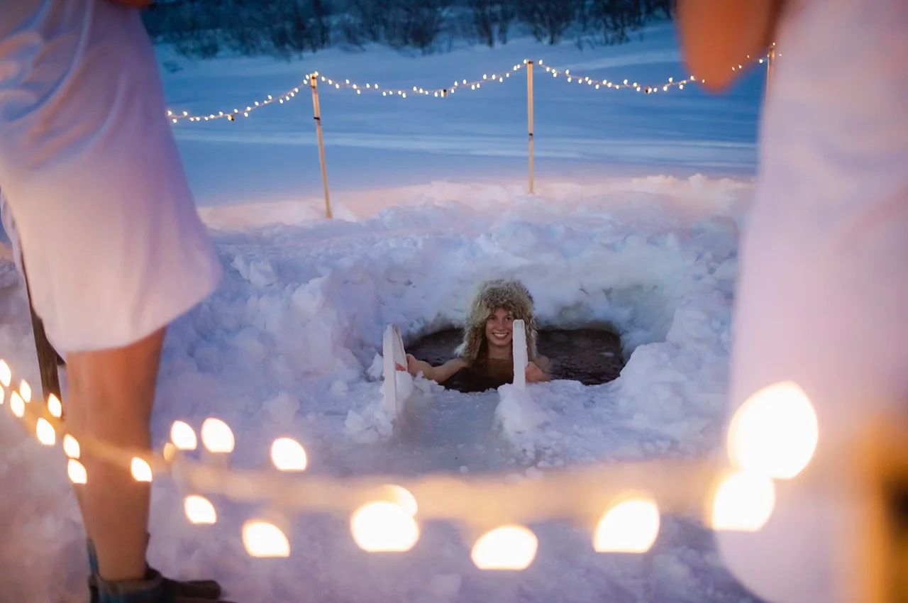 winter swim, photo: Lapland North